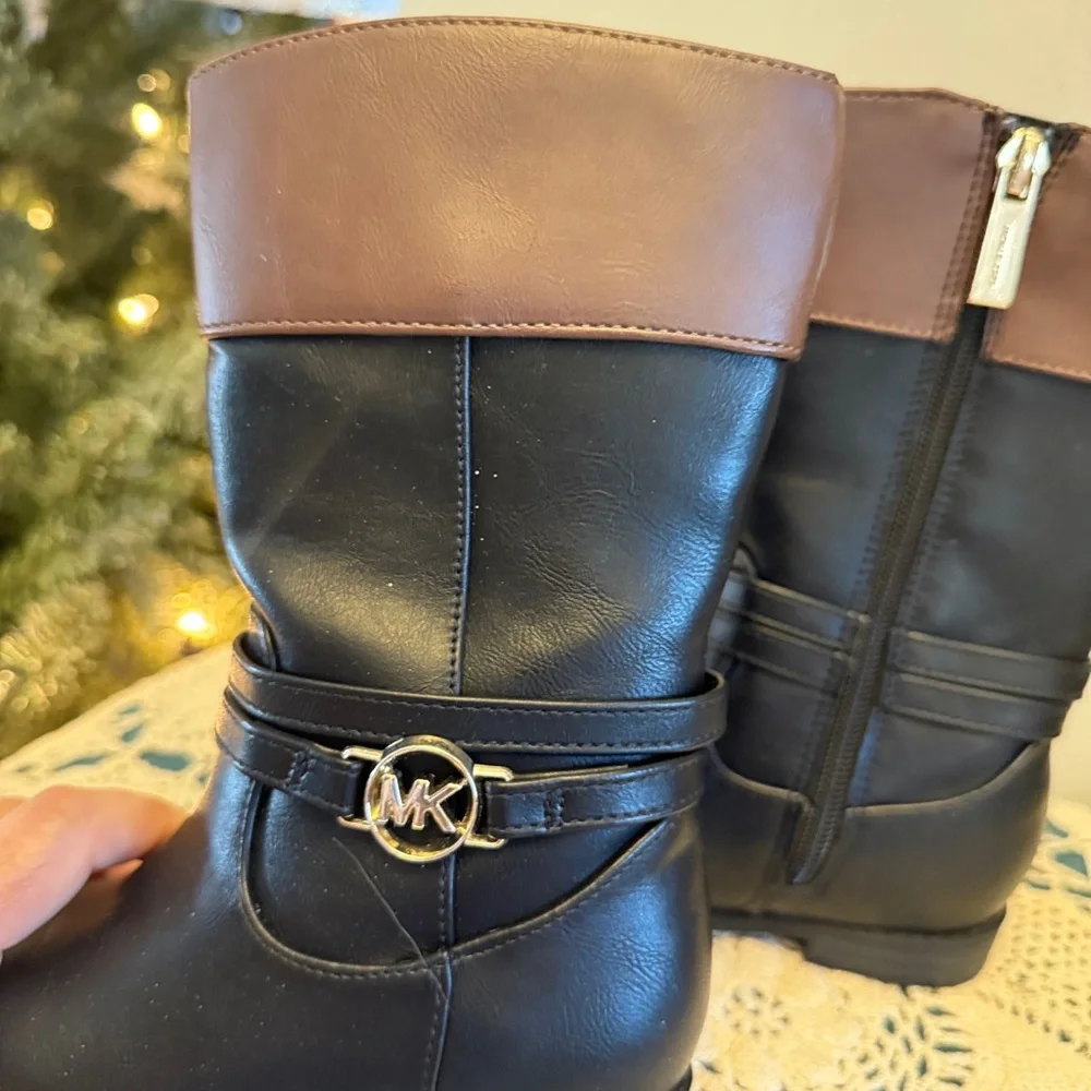 Michael Kors Two-Tone Black and Brown Boots - Picture 3 of 6
